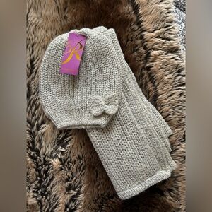 Rampage Women's Beige Knit Beanie & Scarf Set Bow Detailing NWT